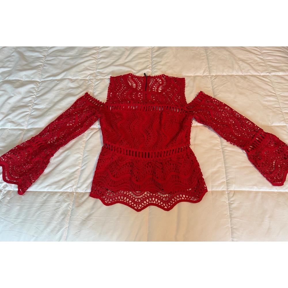Venus Crochet Lace Top Womens 10 Red Excellent Cold Shoulder Bell Sleeve Peplum